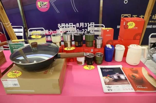 上海又一条限时步行街火了！3大主题区+2个分会场，逛到腿软！