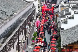 图说|洪江市黔阳古城迎来了一年一度的“三月三”上巳节图片