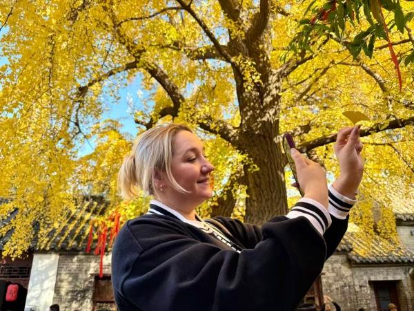 【2025打卡中国】逛“彭城七里” 品“快哉徐州”