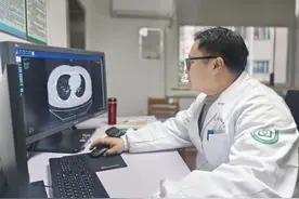 健康小站丨去医院就诊忘带片子怎么办？影像存云端，就医更便捷图片