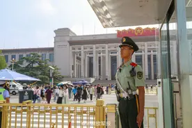 武警官兵端午假期执勤，满满安全感！图片