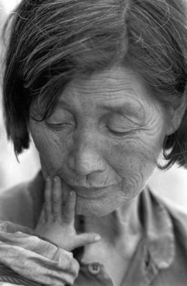 我在现场·光影流年丨当这份爱默默流淌了37年，如今的他们，还好吗？