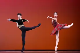 中芭2025演员年度考核《追梦》上演，见证年轻舞者晋升之路图片