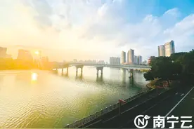 南宁：碧水蓝天绿满城 秋日邕城美如画图片