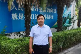 周兴举代表：创业村的“带头人”图片