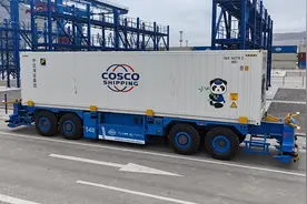 上汽L4级智能集卡“落户”秘鲁钱凯港 助力南美首个智慧港口建设图片