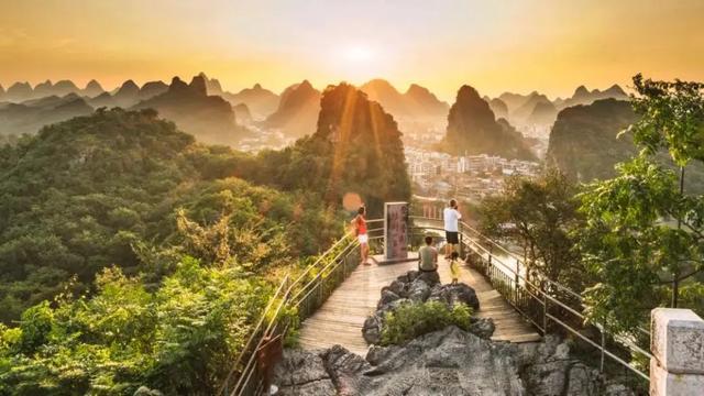 网友:大片、大气!2025桂林艺术节概念宣传片正式上线
