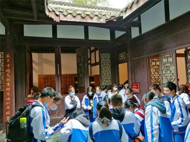安逸四川 乐游绵阳 ‖ 在李白故居，月下樽前重走诗路，山水笔墨皆是课本