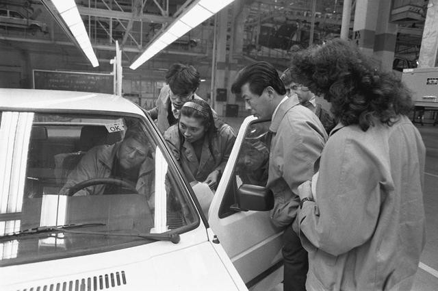 时光相册｜34年，3000万辆！这本相册也是时代的缩影