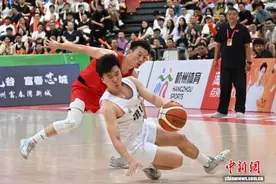 “浙BA”杭州赛区季军赛吸引民众图片