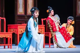 越剧《陈三两》成都上演，李云霄：现场观众让我们更加动情图片