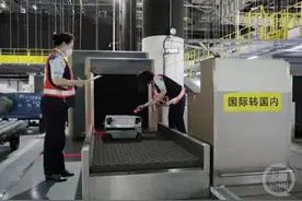 重庆江北国际机场直飞迪拜航线启动国际通程航班业务办理图片