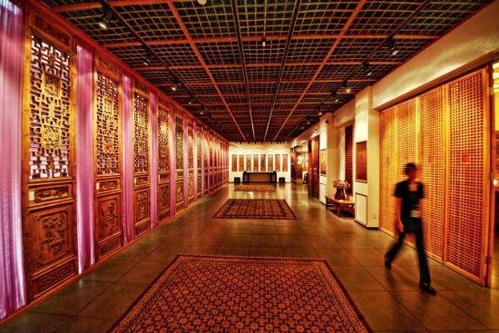 为什么突然之间所有博物馆都长满了人