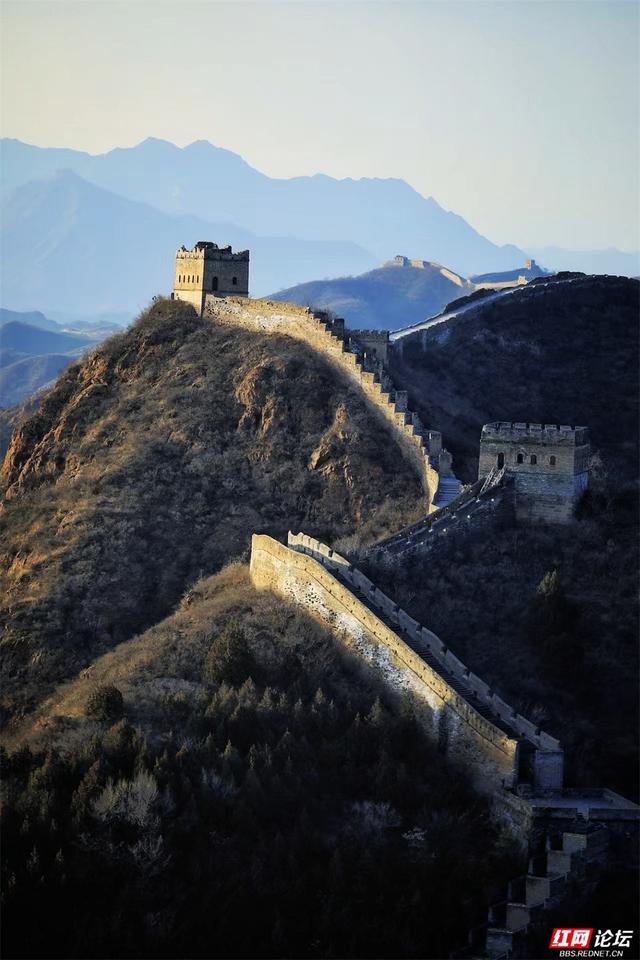 在金山岭长城，追一场最美的日落