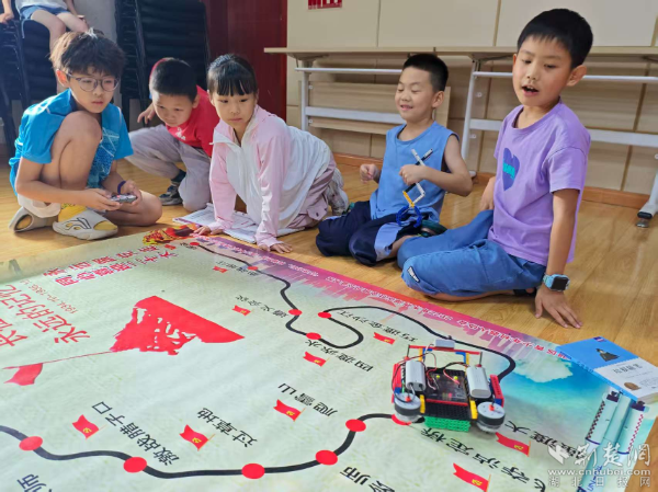 科技筑梦 智启未来——欧景苑社区暑期科技活动点亮青少年科学梦想