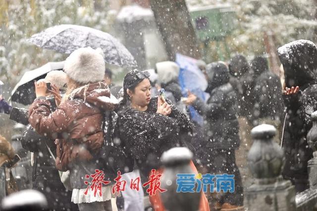 一年四季 泉在济南丨济南初雪如约而至，尽享冬日浪漫