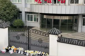 “唯实者”宗庆后图片
