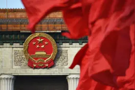 1088人获全国五一劳动奖章，其中产业工人超4成、农民工172人图片