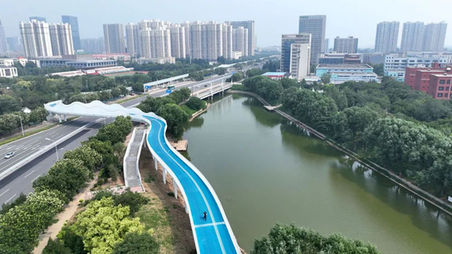 【新闻早茶】2025年全国10大避暑游目的地“出炉”，还有这些热点……