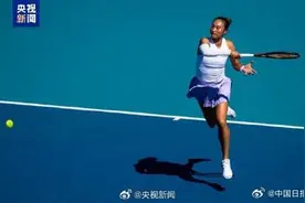 祝贺！郑钦文晋级迈阿密赛16强图片