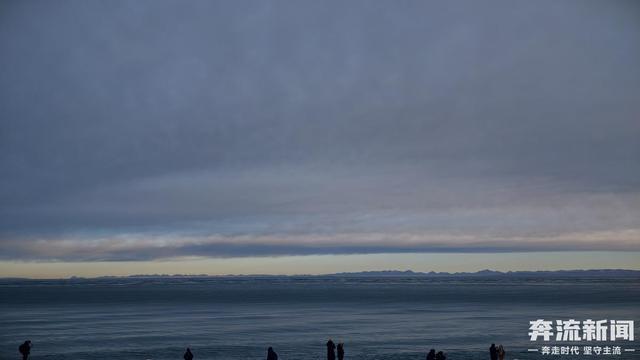 赴一场与青海湖的冬日之约，邂逅梦幻蓝冰