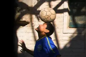 何以阿图什① “百年足球之乡”和足球的不解之缘图片