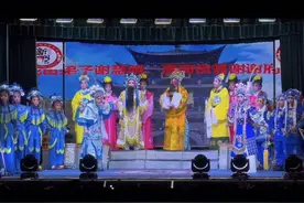 扮演媒婆走红的芗剧团团长高加财：不愿断掉祖先留下的闽南语和传统文化图片