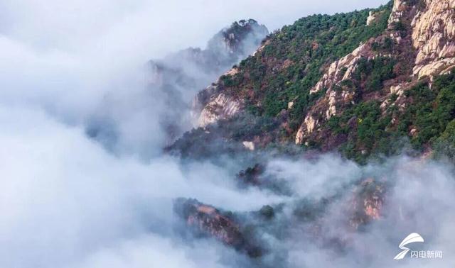 组图丨岱宗秋深 云涛漫染“仙”气十足