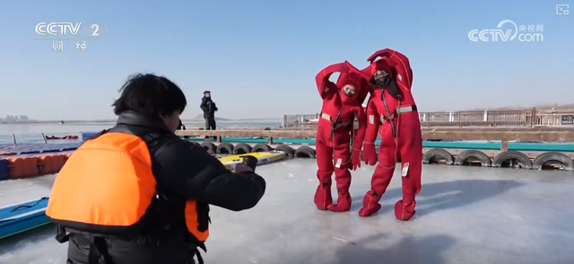 从“观赏”到“玩转” 冰雪消费新趋势、新亮点持续拓展冬季消费新空间