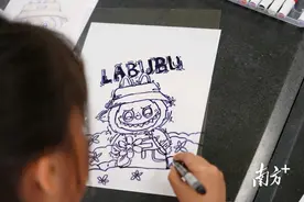 涵盖逾百个专业项目，中山市青少年宫暑期班开班图片