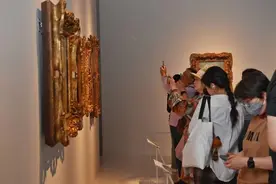 东航推出“上博号”班机，上博设立“东航特展厅”图片