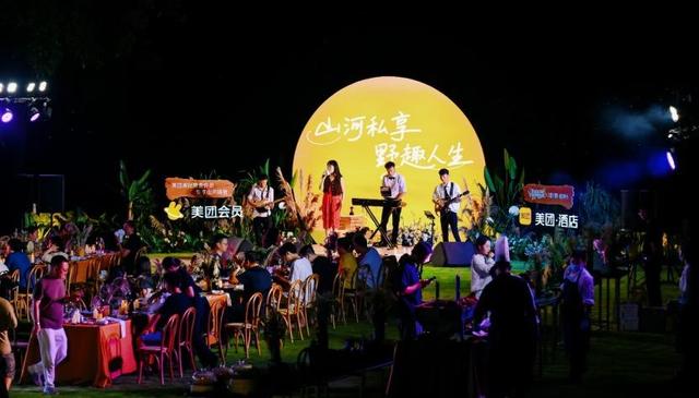 跟随00后黑钻会员深度体验探洞！广深成阳朔热门异地客源地