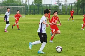 2024“沙苑杯”渭南足协“五一”青少年足球邀请赛举行图片
