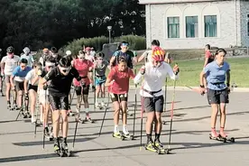 哈尔滨阿城“红叶小镇”打造国家级越野滑雪赛场图片