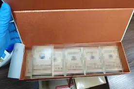 蟊贼“快闪式”盗窃 蜀黍：这个手法很熟悉图片