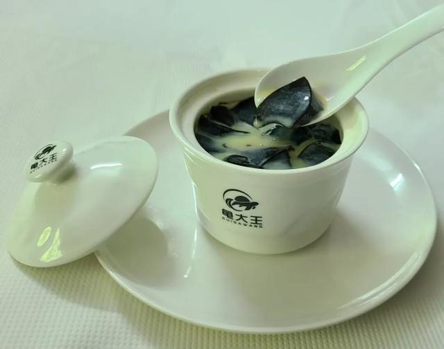 广东新晋网红地！浪漫花海、直升机飞行、地道美食…三水这个地方藏不住了