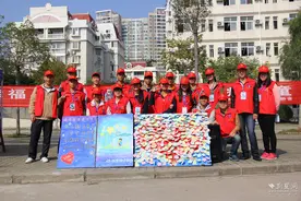 托举“星星的孩子” 武汉轻工大学志愿者坚守了10年图片