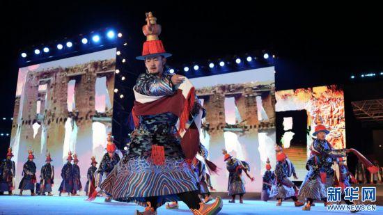 西藏阿里：第九届象雄文化旅游节开幕式掠影