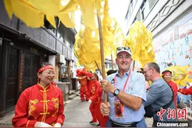 老外入境坐邮轮玩转中国 浙江舟山如何接住邮轮红利？图片