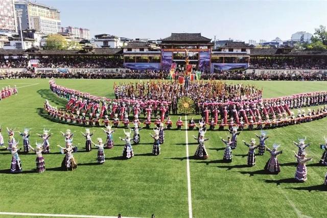 融水芦笙斗马节的精彩活动上柳州日报啦