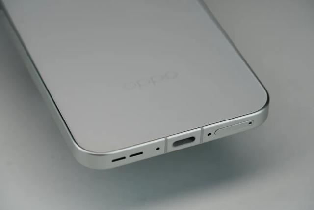 OPPO Find X9 图赏：把高端手感与旗舰影像装进口袋