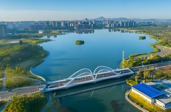 驻马店文旅：清河湖游客服务中心揭牌 金秋嘉年华同步开放