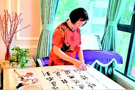 多才多艺的退休教师图片