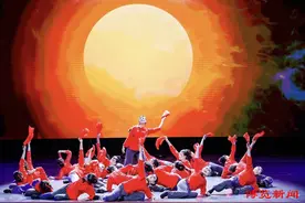 一个舞者的一路“芳华”——淄博首个自出资舞蹈晚会举办图片