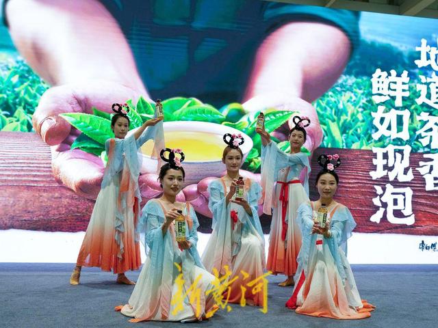 茶香四溢满泉城！2025中国（济南）“泉·茶”国际文化艺术周开启沉浸式文化体验