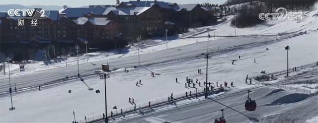 “冰雪+补贴”“彩林+温泉”“秋假+研学”齐发力 文旅市场激荡消费新活力