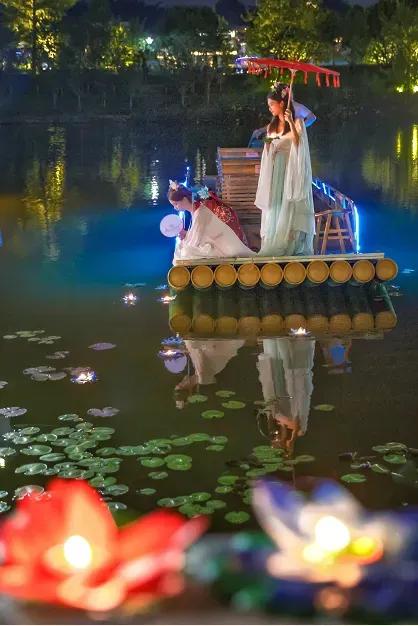 国庆期间，七星岩“剧”好玩！日间墨客戏西游，夜间水灯祈星河