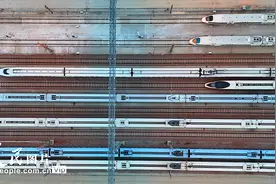 4月11日零时起全国铁路启用第二季度列车运行图图片