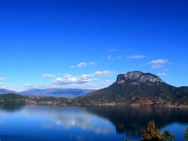 别错过 泸沽湖这场转山转海的浪漫