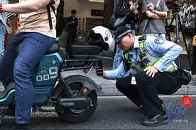 无牌上路被查后车主“弃车而逃”？直击广州“电鸡”专项整治行动图片